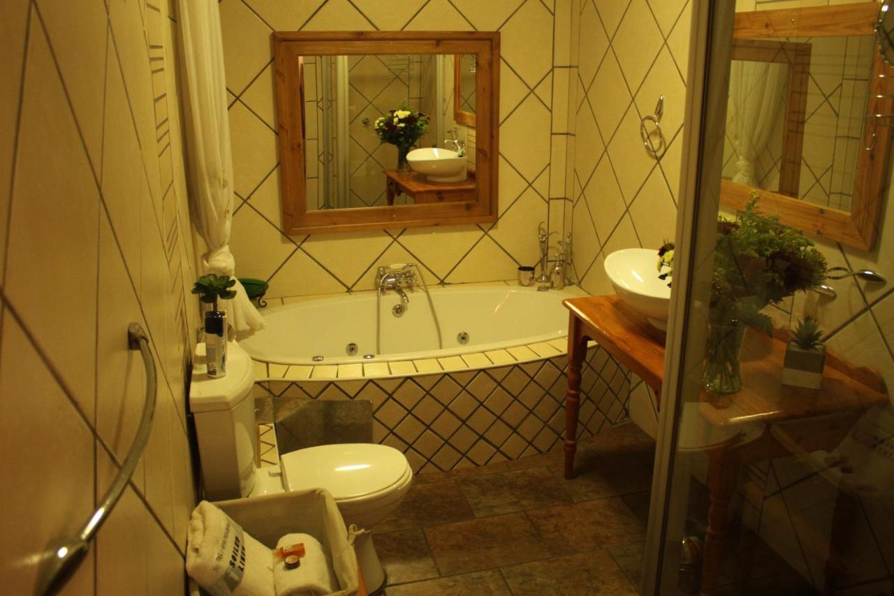 Ngwenya Boutique Hotel Lephalale Exteriér fotografie